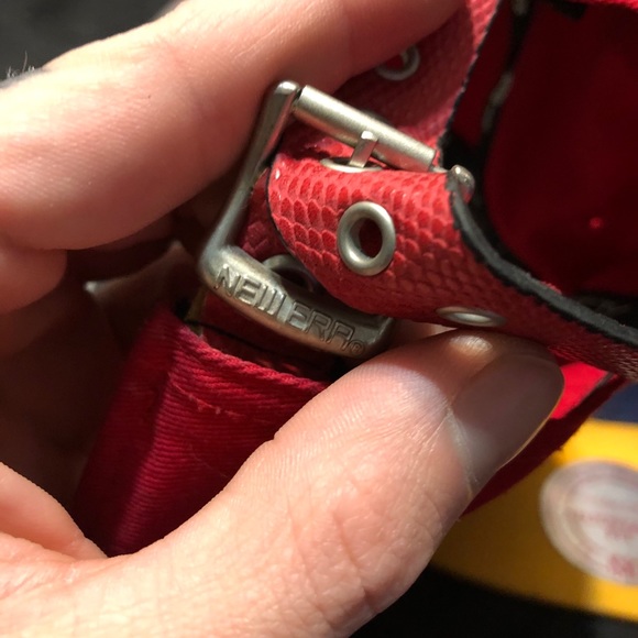 Deadpool Snake skin StrapBack - Picture 6 of 6